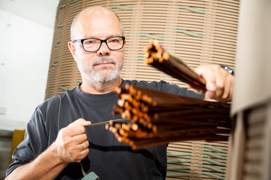 Studio-Reportage mit Handwerksfokus — Motiv für Employer Branding und Industriekampagnen im Maschinenbau und Hidden Champ…
